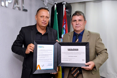 Câmara de Monteiro recebe selo de excelência em Compras Públicas e presidente Lito parabeniza equipe